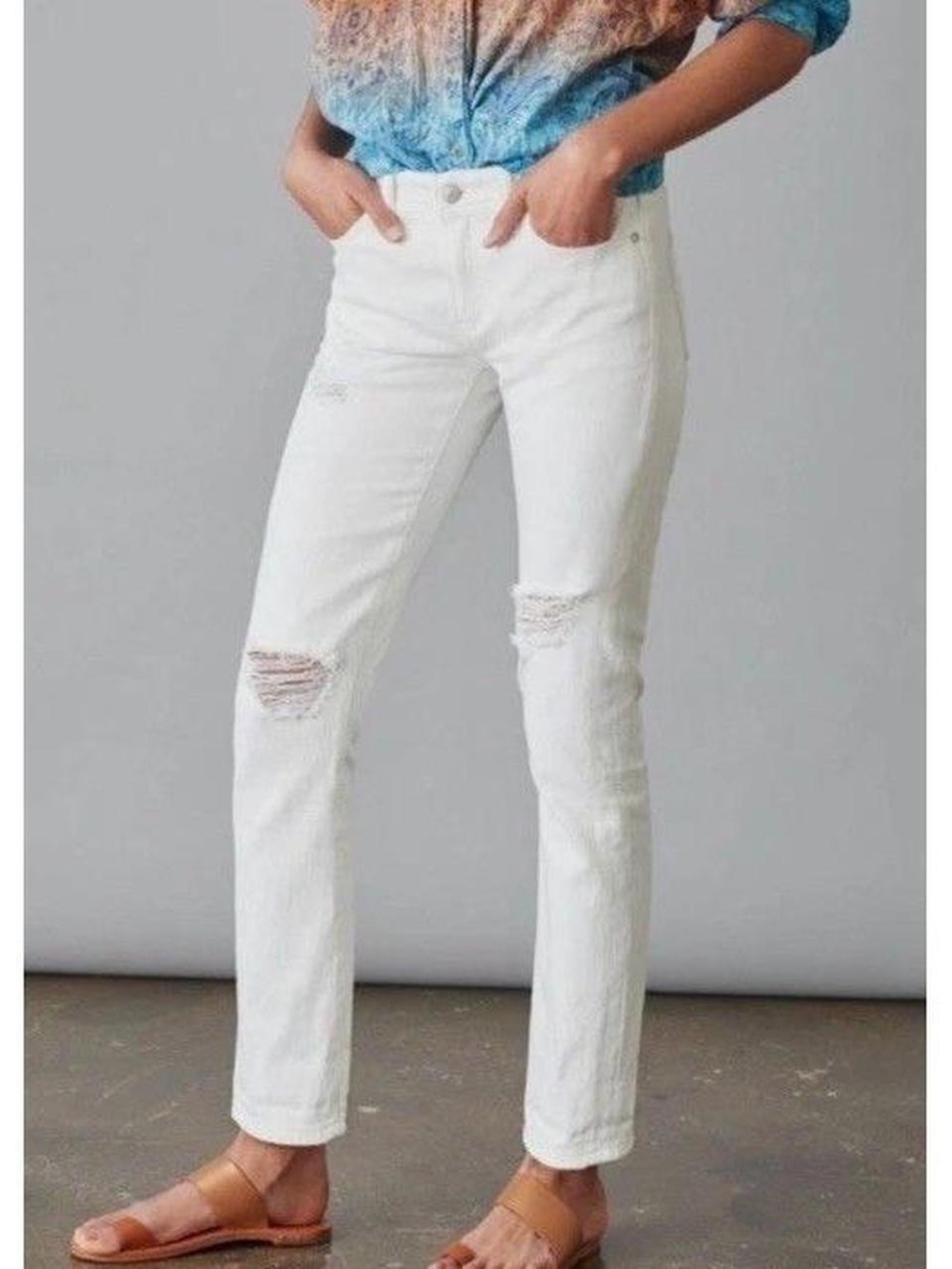 Pilcro White Skinny Distressed Jeans